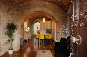LA CASONA DE BAUTISTA 4 estrellas con piscina montanchez CACERES